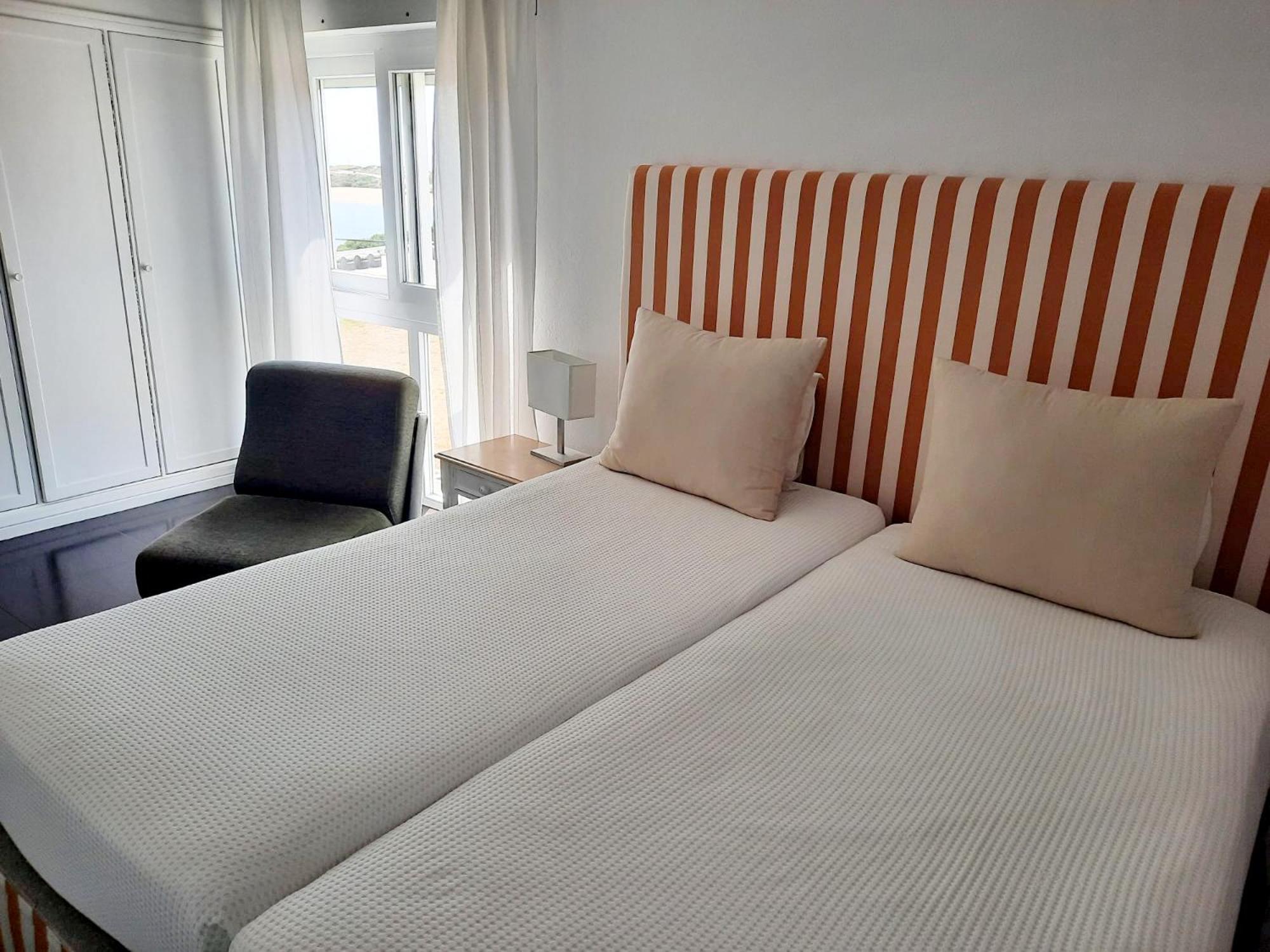Hotel Hs Milfontes Beach - Duna Parque Resorts & Hotels Віла-Нова-де-Мілфонтеш Номер фото