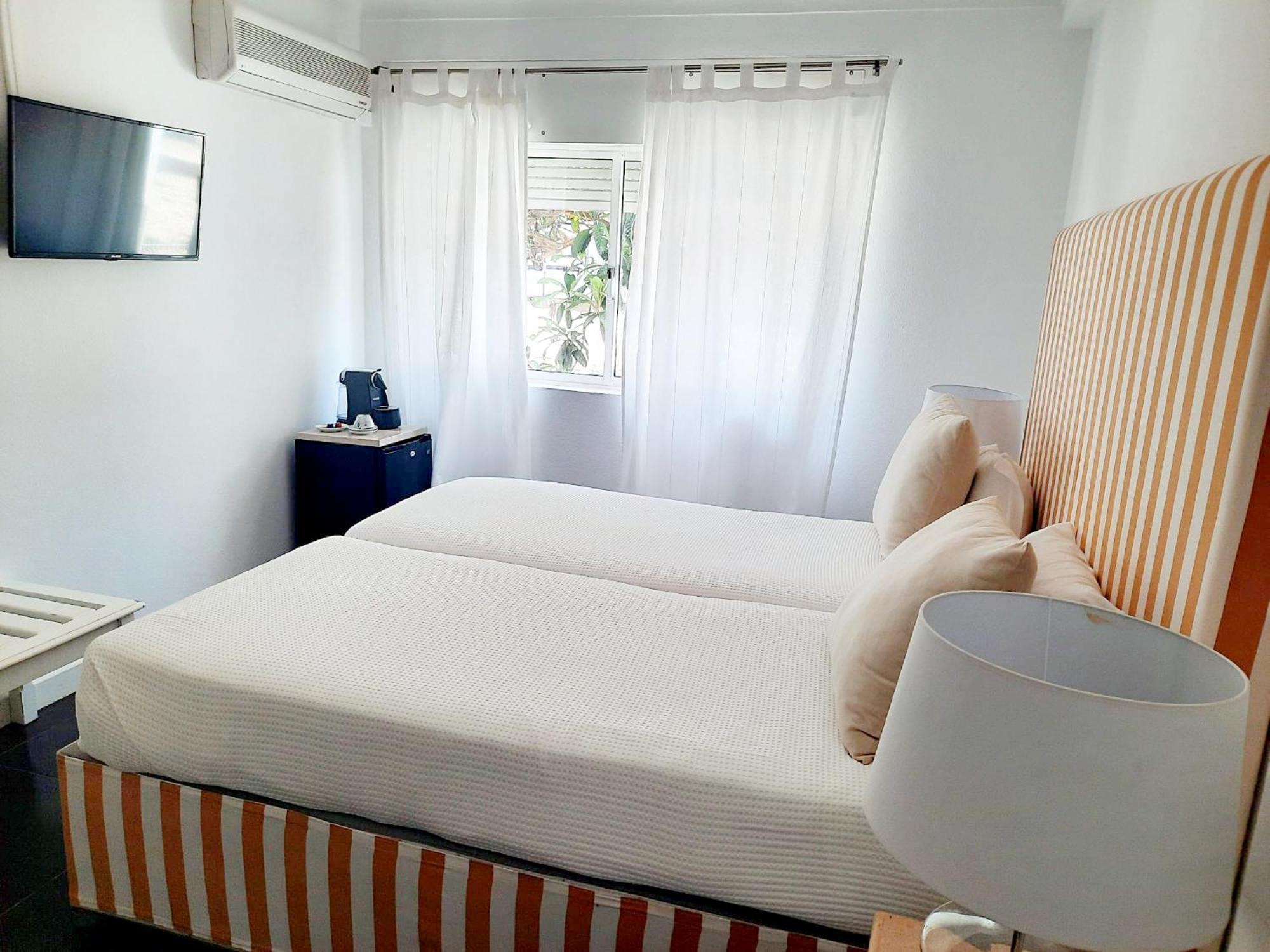 Hotel Hs Milfontes Beach - Duna Parque Resorts & Hotels Віла-Нова-де-Мілфонтеш Номер фото